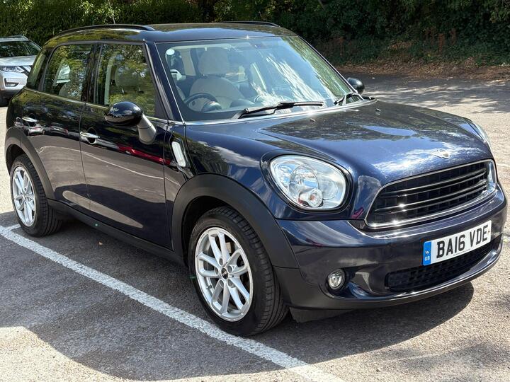 MINI Countryman 1.6 Cooper Euro 6 (s/s) 5dr