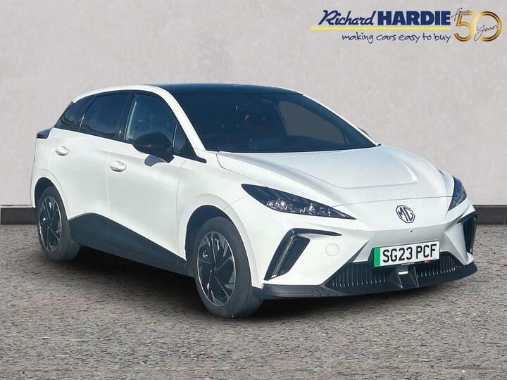MG 4 64kWh Trophy Long Range Auto 5dr