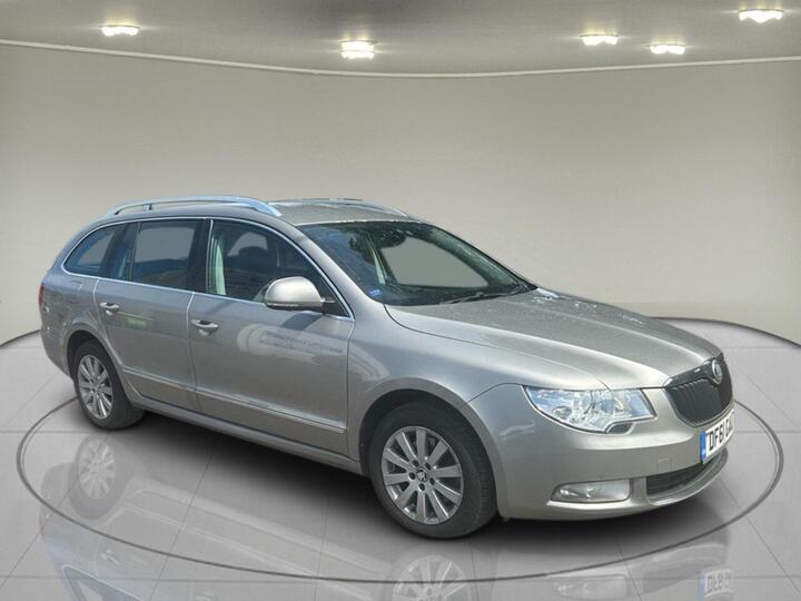 Skoda Superb 2.0 TDI Elegance 4WD Euro 5 5dr