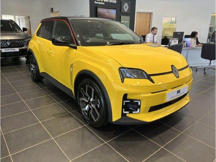 Renault 5 E-Tech Electric Comfort Range 52kWh Techno+ Auto 5dr