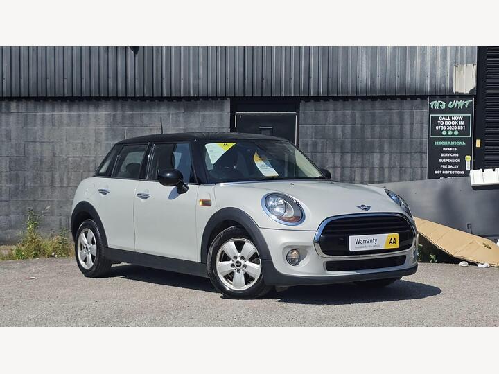 MINI Hatch 1.5 Cooper D Euro 6 (s/s) 5dr