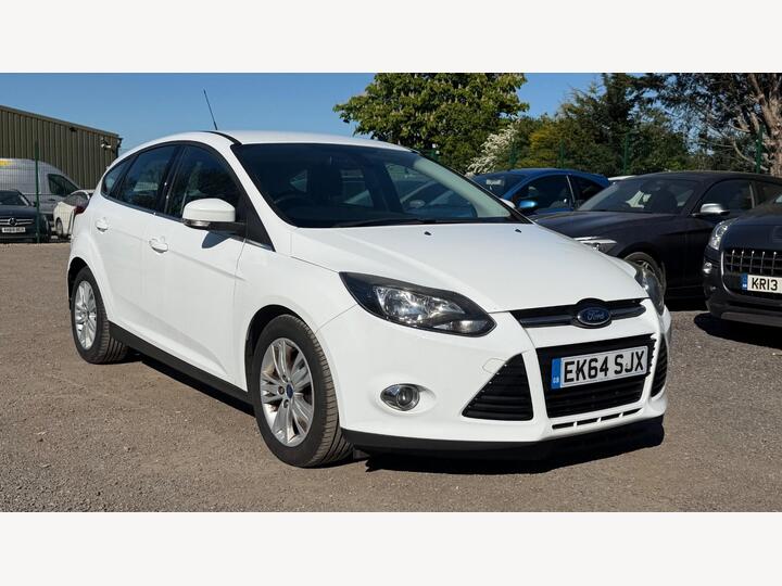 Ford Focus 1.0T EcoBoost Titanium Navigator Euro 5 (s/s) 5dr