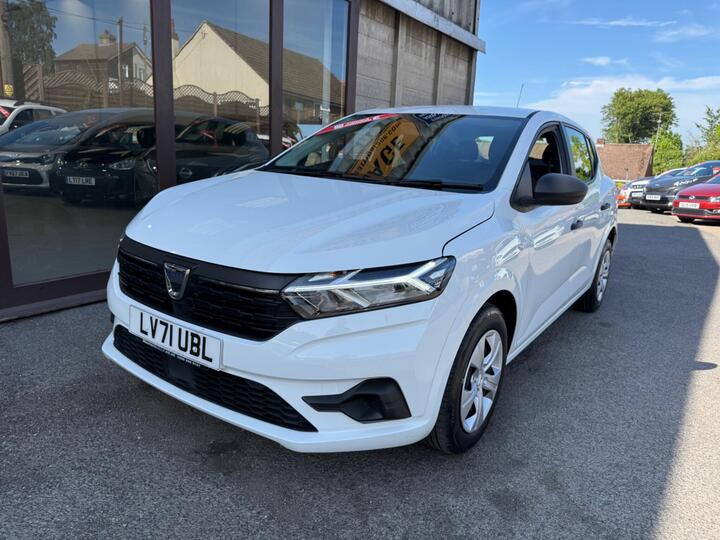 Dacia Sandero 1.0 SCe Essential Euro 6 (s/s) 5dr