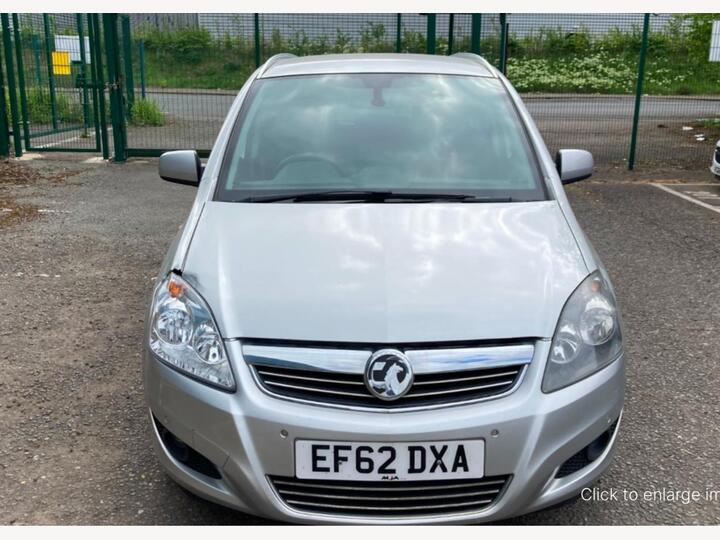 Vauxhall Zafira 1.6 16V Design Euro 5 5dr (SNav) Vauxhall Zafira 1.6 16V Design Euro 5 5dr (SNav)