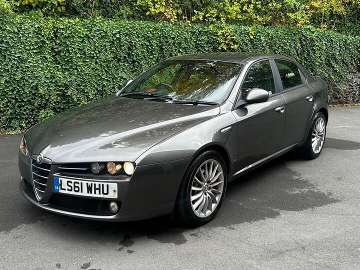 Alfa Romeo 159 2.0 JTDM 16V Lusso 4dr Alfa Romeo 159 2.0 JTDM 16V Lusso 4dr