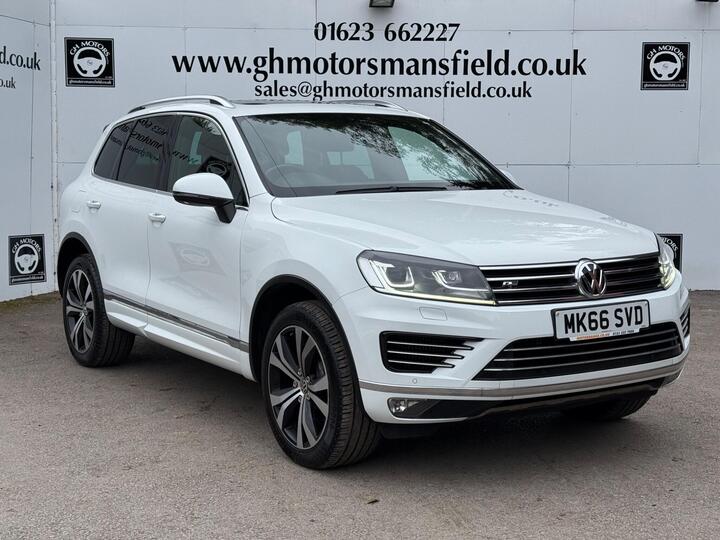 Volkswagen Touareg 3.0 TDI V6 BlueMotion Tech R-Line Tiptronic 4WD Euro 6 (s/s) 5dr Volkswagen Touareg 3.0 TDI V6 BlueMotion Tech R-Line Tiptronic 4WD Euro 6 (s/s) 5dr