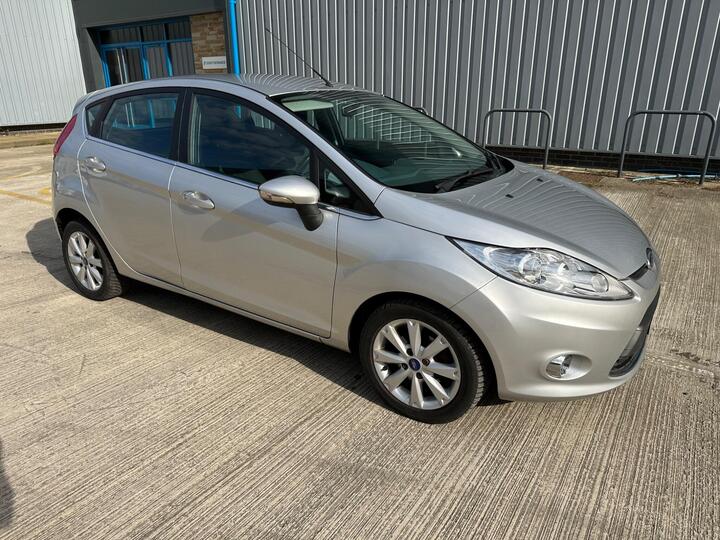 Ford Fiesta 1.4 Zetec 5dr