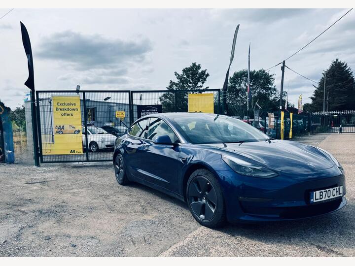 Tesla Model 3 (Dual Motor) Long Range Auto 4WDE 4dr
