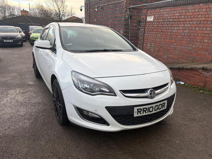 Vauxhall Astra 1.7 CDTi EcoFLEX SRi Euro 5 (s/s) 5dr
