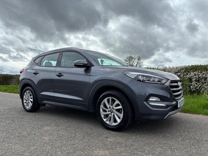Hyundai TUCSON 1.7 CRDi Blue Drive SE Nav Euro 6 (s/s) 5dr