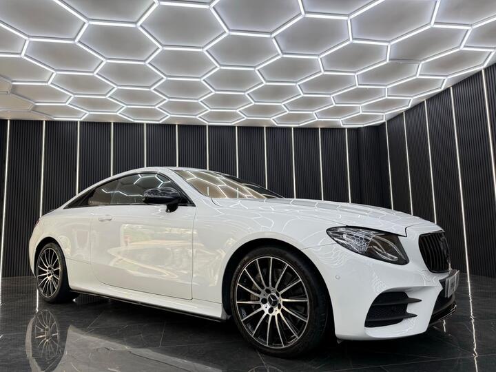 Mercedes-Benz E-Class 2.0 E300 AMG Line G-Tronic+ Euro 6 (s/s) 2dr Mercedes-Benz E-Class 2.0 E300 AMG Line G-Tronic+ Euro 6 (s/s) 2dr