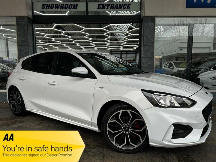Ford Focus 1.0T EcoBoost ST-Line X Euro 6 (s/s) 5dr
