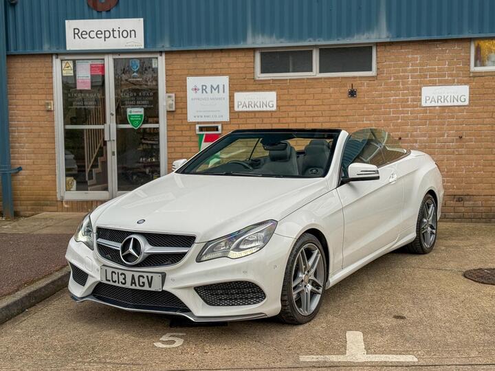 Mercedes-Benz E Class 2.1 E220 CDI AMG Sport Cabriolet G-Tronic+ Euro 5 (s/s) 2dr Mercedes-Benz E Class 2.1 E220 CDI AMG Sport Cabriolet G-Tronic+ Euro 5 (s/s) 2dr