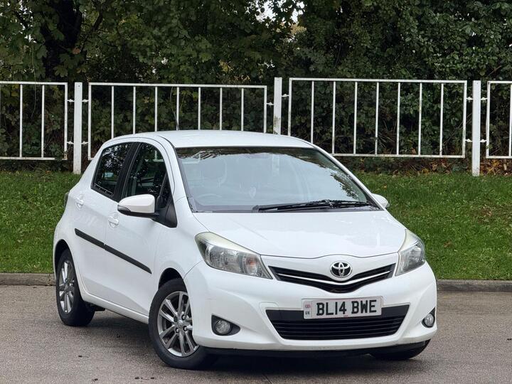 Toyota Yaris 1.33 Dual VVT-i Icon Plus Euro 5 5dr