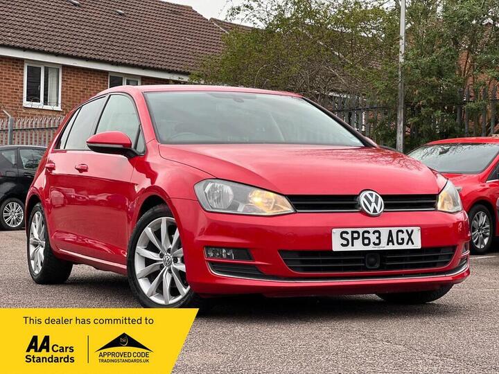 Volkswagen Golf 2.0 TDI BlueMotion Tech GT Euro 5 (s/s) 5dr