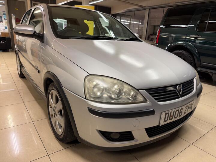 Vauxhall Corsa 1.2i 16v SXi 5dr Vauxhall Corsa 1.2i 16v SXi 5dr