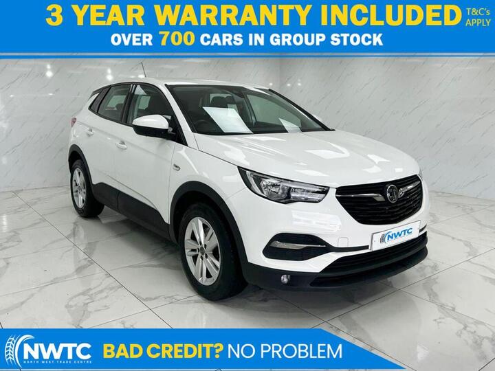 Vauxhall GRANDLAND X 1.2 Turbo SE Euro 6 (s/s) 5dr Vauxhall GRANDLAND X 1.2 Turbo SE Euro 6 (s/s) 5dr