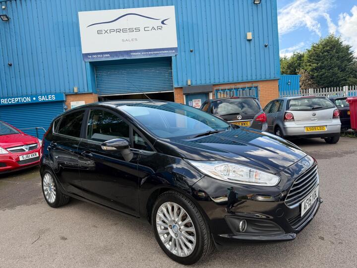 Ford Fiesta 1.0T EcoBoost Titanium Euro 6 (s/s) 5dr