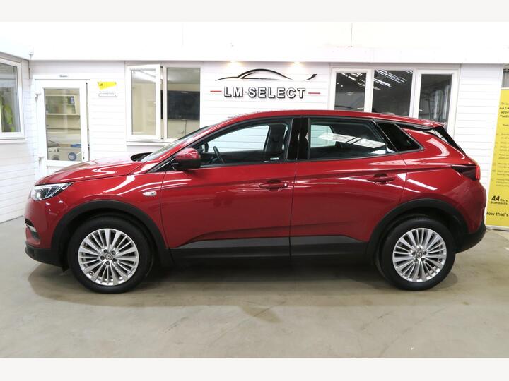 Vauxhall Grandland X 1.6 Turbo D BlueInjection SE Euro 6 (s/s) 5dr