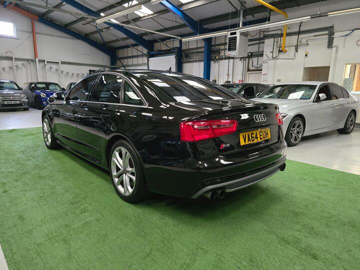 Audi S6 Saloon 4.0 TFSI V8 S Tronic Quattro Euro 5 (s/s) 4dr Audi S6 Saloon 4.0 TFSI V8 S Tronic Quattro Euro 5 (s/s) 4dr