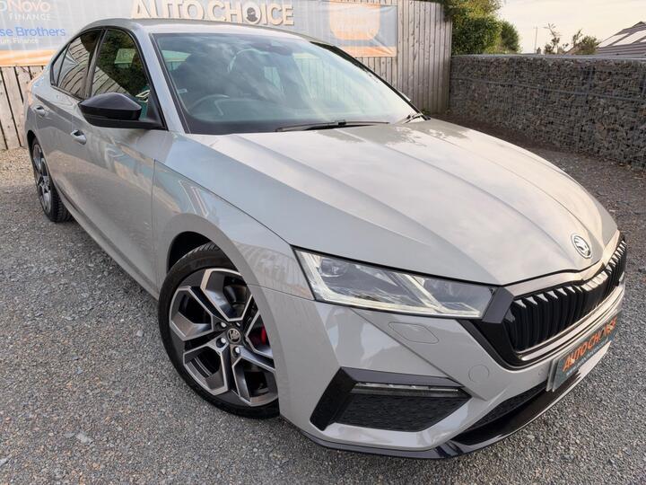 Skoda Octavia 2.0 TSI VRS DSG Euro 6 (s/s) 5dr