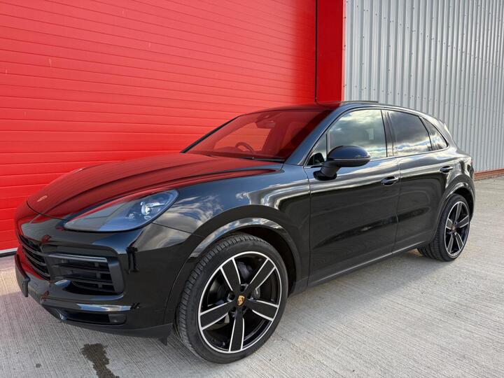 Porsche Cayenne 3.0T V6 TiptronicS 4WD Euro 6 (s/s) 5dr