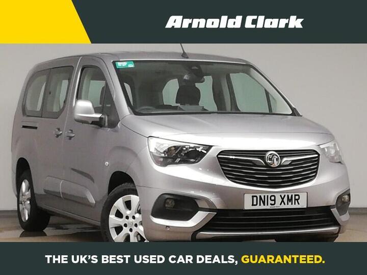Vauxhall Combo Life 1.5 Turbo D BlueInjection Energy XL MPV Euro 6 (s/s) 5dr Vauxhall Combo Life 1.5 Turbo D BlueInjection Energy XL MPV Euro 6 (s/s) 5dr