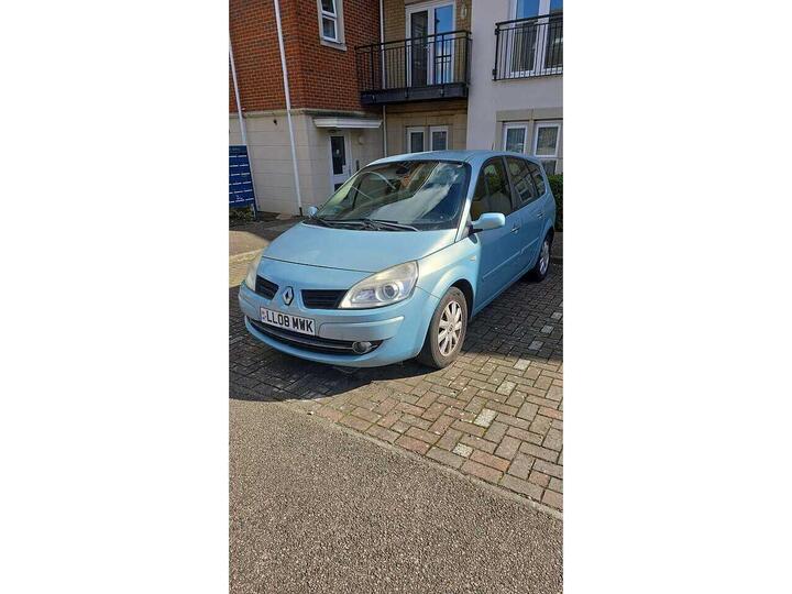 Renault Grand Scenic 1.6 VVT Dynamique 5dr