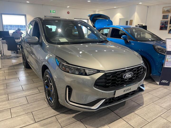 Ford Kuga 2.5 Duratec 14.4kWh ST-Line X CVT Euro 6 (s/s) 5dr
