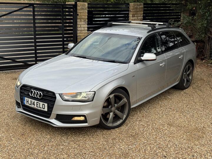 Audi A4 AVANT 3.0 TDI V6 Black Edition S Tronic Quattro Euro 5 (s/s) 5dr
