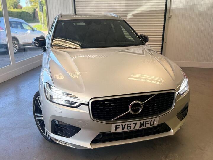 Volvo XC60 2.0 D4 R-Design Pro Auto AWD Euro 6 (s/s) 5dr