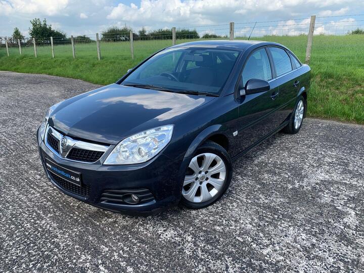 Vauxhall Vectra 1.8 VVT Exclusiv 5dr