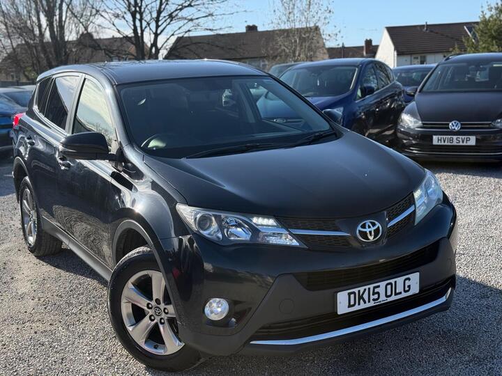 Toyota RAV4 2.0 D-4D Business Edition 2WD Euro 5 (s/s) 5dr