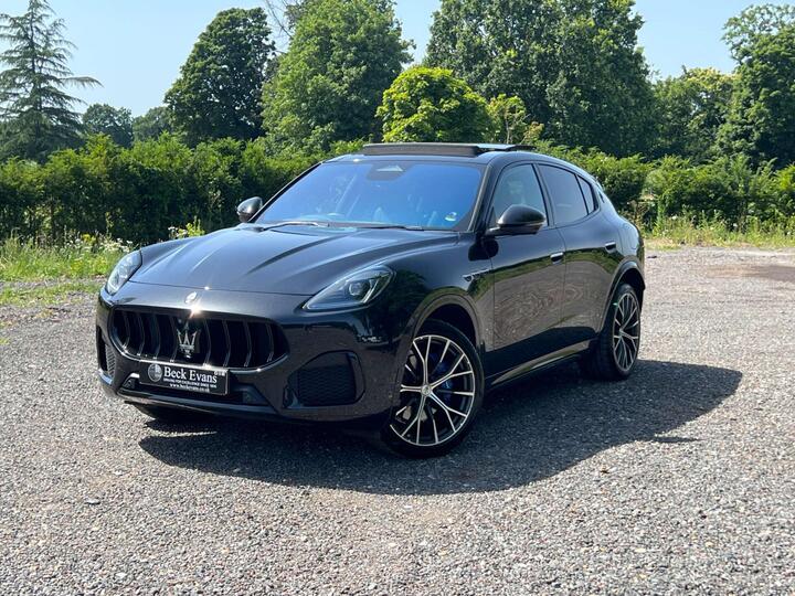 Maserati Grecale 2.0 MHEV Modena ZF 4WD Euro 6 (s/s) 5dr