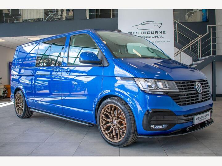 Volkswagen TRANSPORTER 2.0 TDI T32 Highline Kombi DSG FWD LWB High Roof Euro 6 (s/s) 5dr