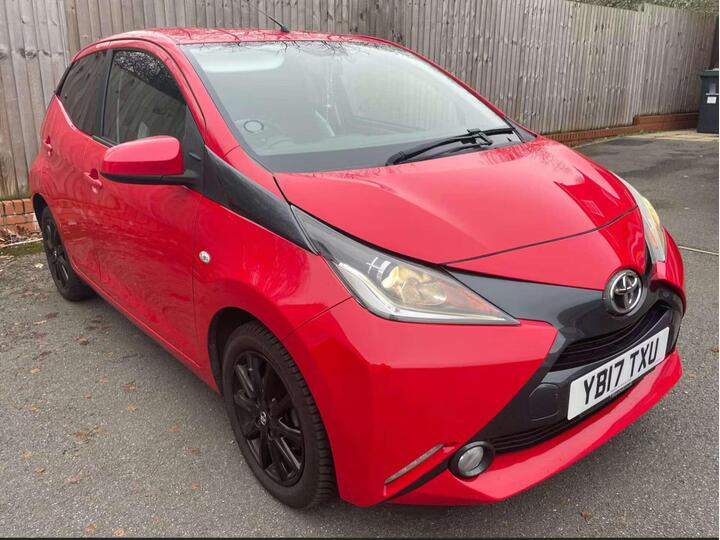 Toyota AYGO 1.0 VVT-i X-style X-shift Euro 6 5dr