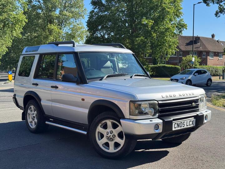 Land Rover Discovery 4.0i V8 ES Station Wagon 5dr (7 Seats)