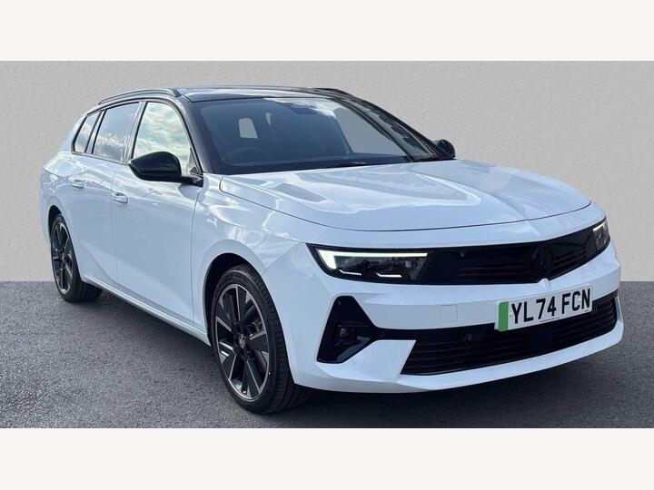 Vauxhall ASTRA ELECTRIC SPORTS TOURER 115kW Ultimate 54kWh 5dr Auto