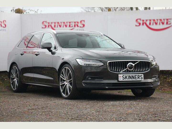 Volvo V90 2.0 B4 MHEV Momentum Auto Euro 6 (s/s) 5dr