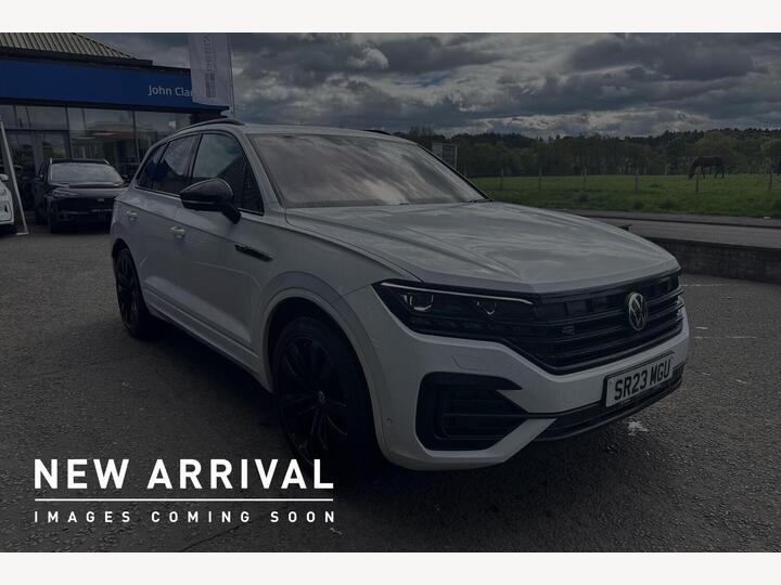 Volkswagen Touareg 3.0 TDI V6 Black Edition Tiptronic 4Motion Euro 6 (s/s) 5dr Volkswagen Touareg 3.0 TDI V6 Black Edition Tiptronic 4Motion Euro 6 (s/s) 5dr