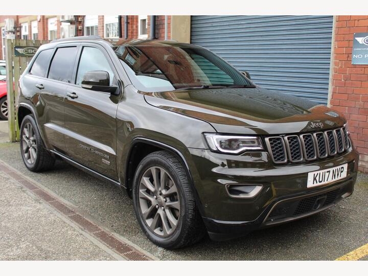 Jeep GRAND CHEROKEE 3.0 V6 CRD 75th Anniversary Auto 4WD Euro 6 (s/s) 5dr Jeep GRAND CHEROKEE 3.0 V6 CRD 75th Anniversary Auto 4WD Euro 6 (s/s) 5dr