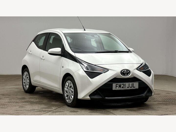 Toyota AYGO 1.0 VVT-i X-play Euro 6 (s/s) 5dr