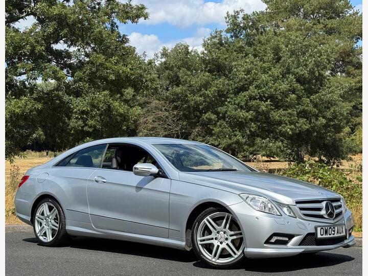 Mercedes-Benz E Class 5.5 E500 V8 Sport G-Tronic Euro 5 2dr