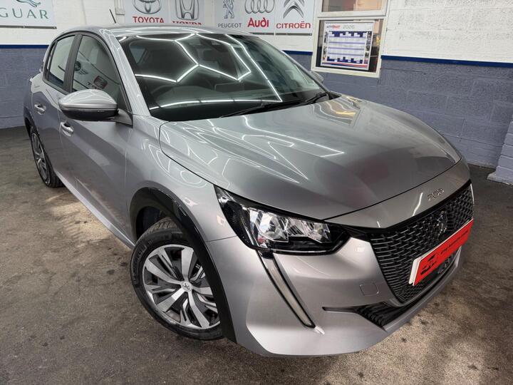 Peugeot 208 ELECTRIC HATCHBACK 50kWh Active Auto 5dr Peugeot 208 ELECTRIC HATCHBACK 50kWh Active Auto 5dr