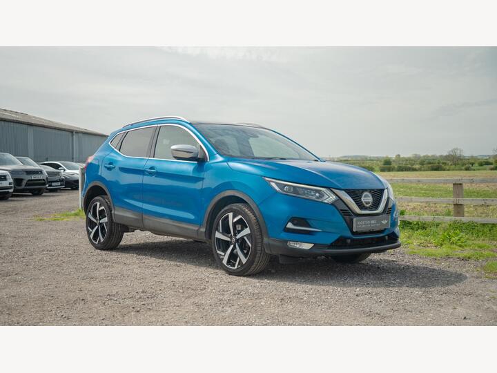 Nissan Qashqai 1.7 DCi Tekna+ CVT 4WD Euro 6 (s/s) 5dr