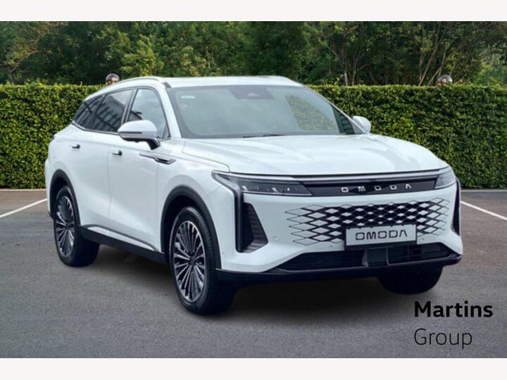 Omoda OMODA 9 1.5T SHS 34.46kWh Noble DHT3 4WD Euro 6 (s/s) 5dr