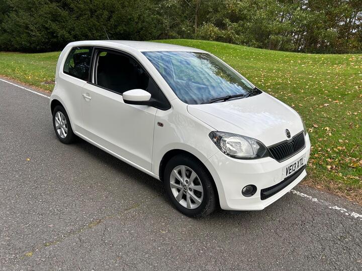 Skoda Citigo 1.0 MPI GreenTech Elegance Euro 5 (s/s) 3dr Skoda Citigo 1.0 MPI GreenTech Elegance Euro 5 (s/s) 3dr