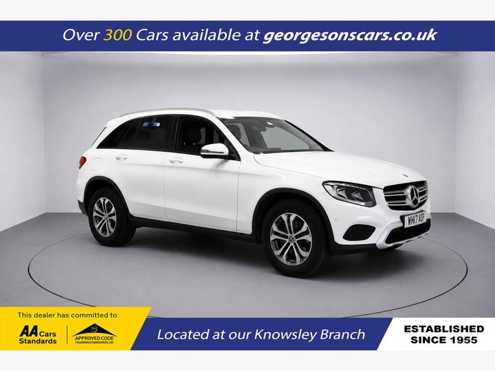 Mercedes-Benz GLC 2.1 GLC220d SE (Executive) G-Tronic 4MATIC Euro 6 (s/s) 5dr Mercedes-Benz GLC 2.1 GLC220d SE (Executive) G-Tronic 4MATIC Euro 6 (s/s) 5dr