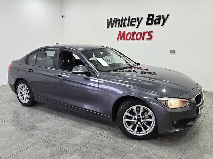 BMW 3 Series 2.0 318d SE Euro 5 (s/s) 4dr BMW 3 Series 2.0 318d SE Euro 5 (s/s) 4dr