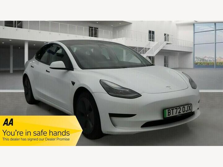 Tesla Model 3 Auto RWD 4dr